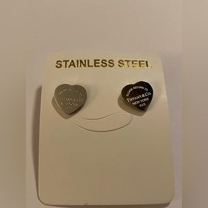 Silver Tiffany & co. Heart Earrings - COPIES